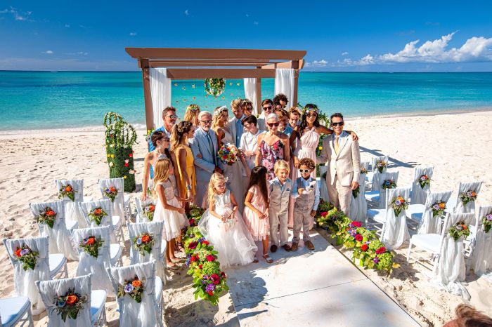 Dressing for a beach wedding