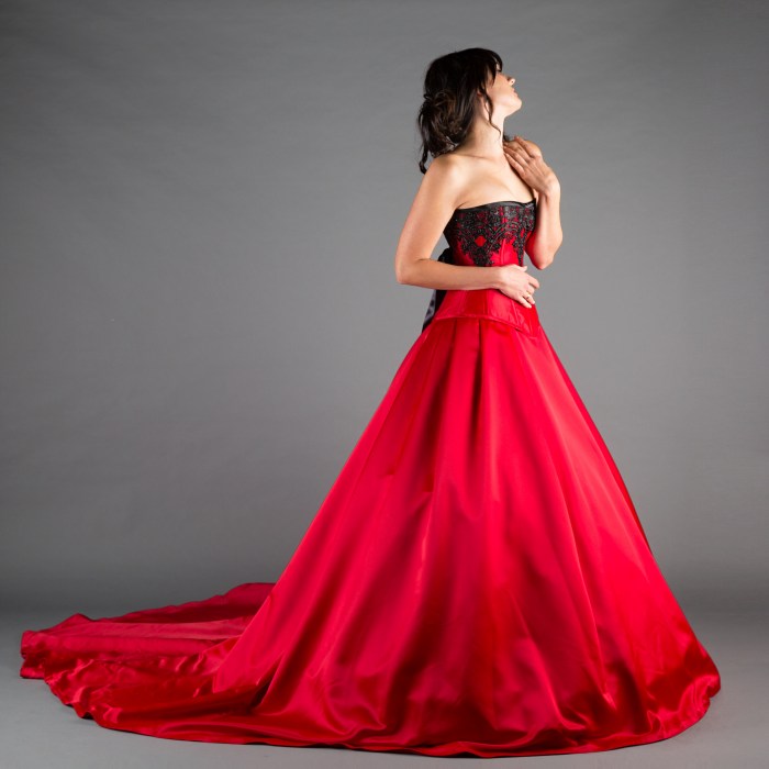 Red wedding dress for bride