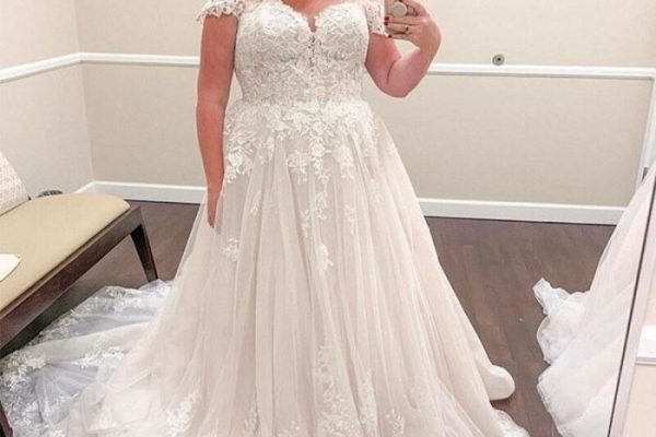 Plus size wedding guest dresses with sleeves