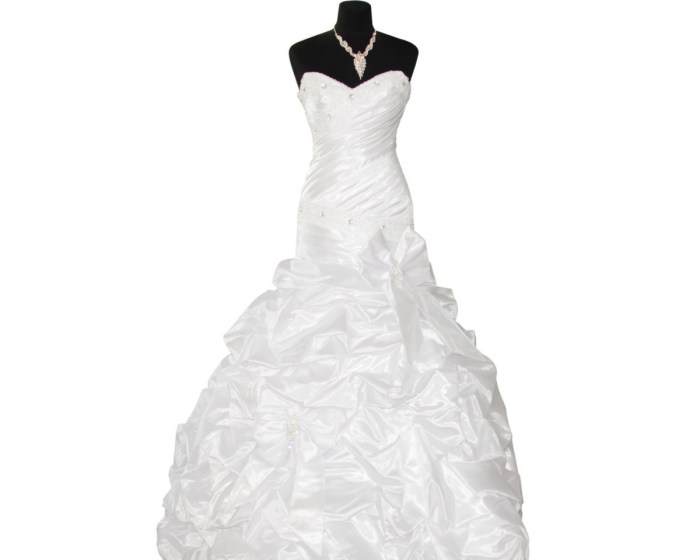 Where to sell used wedding dress